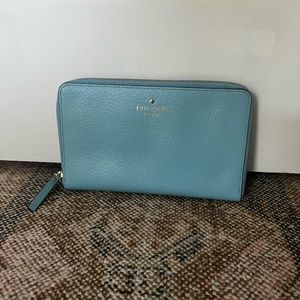 NEW Large Kate Spade Travel Wallet